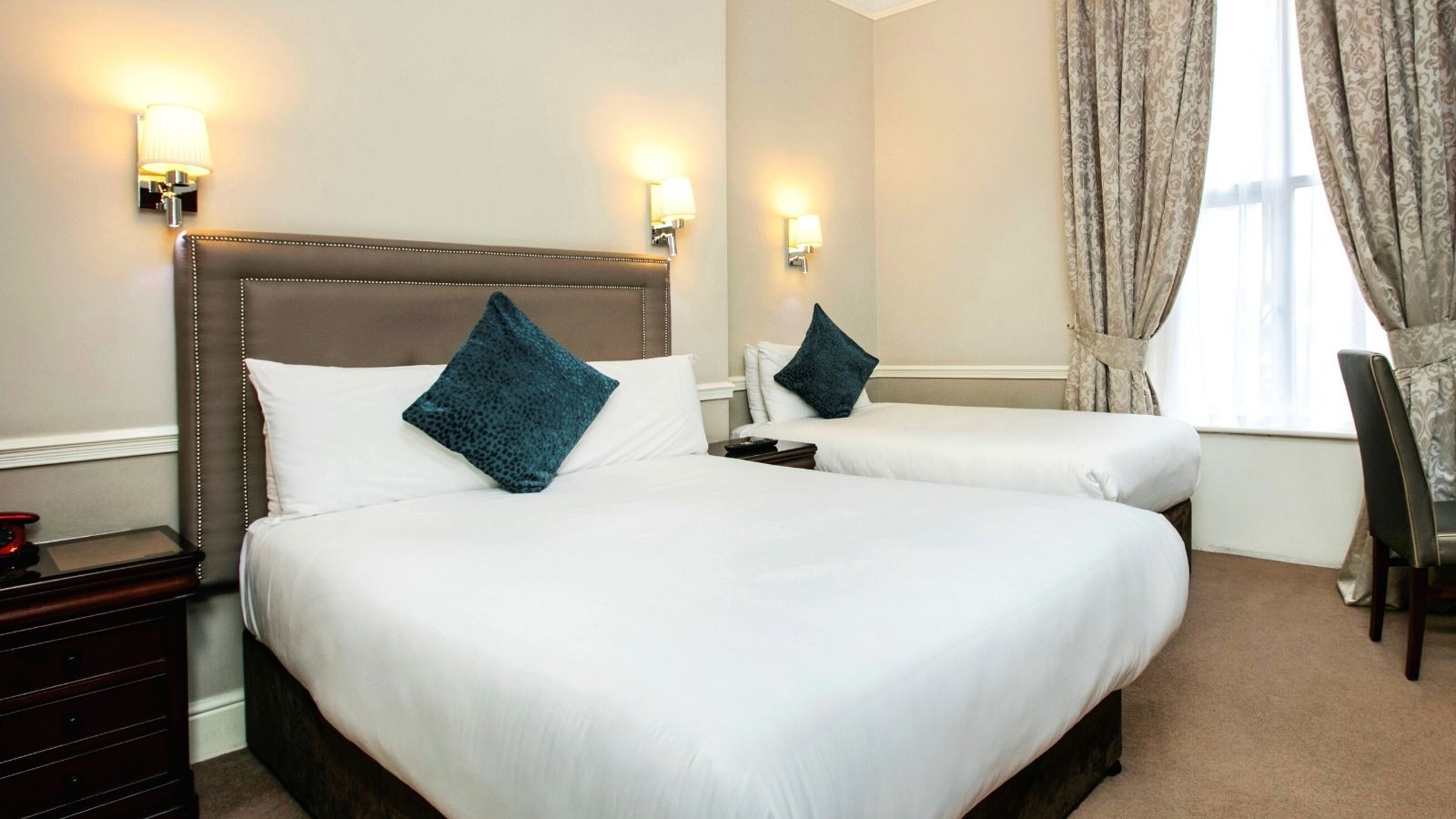 Cheap Dublin Hotel Rooms Harcourt Hotel