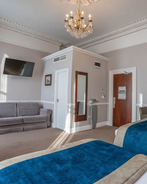 Lee hdr www.harcourthotel.ie